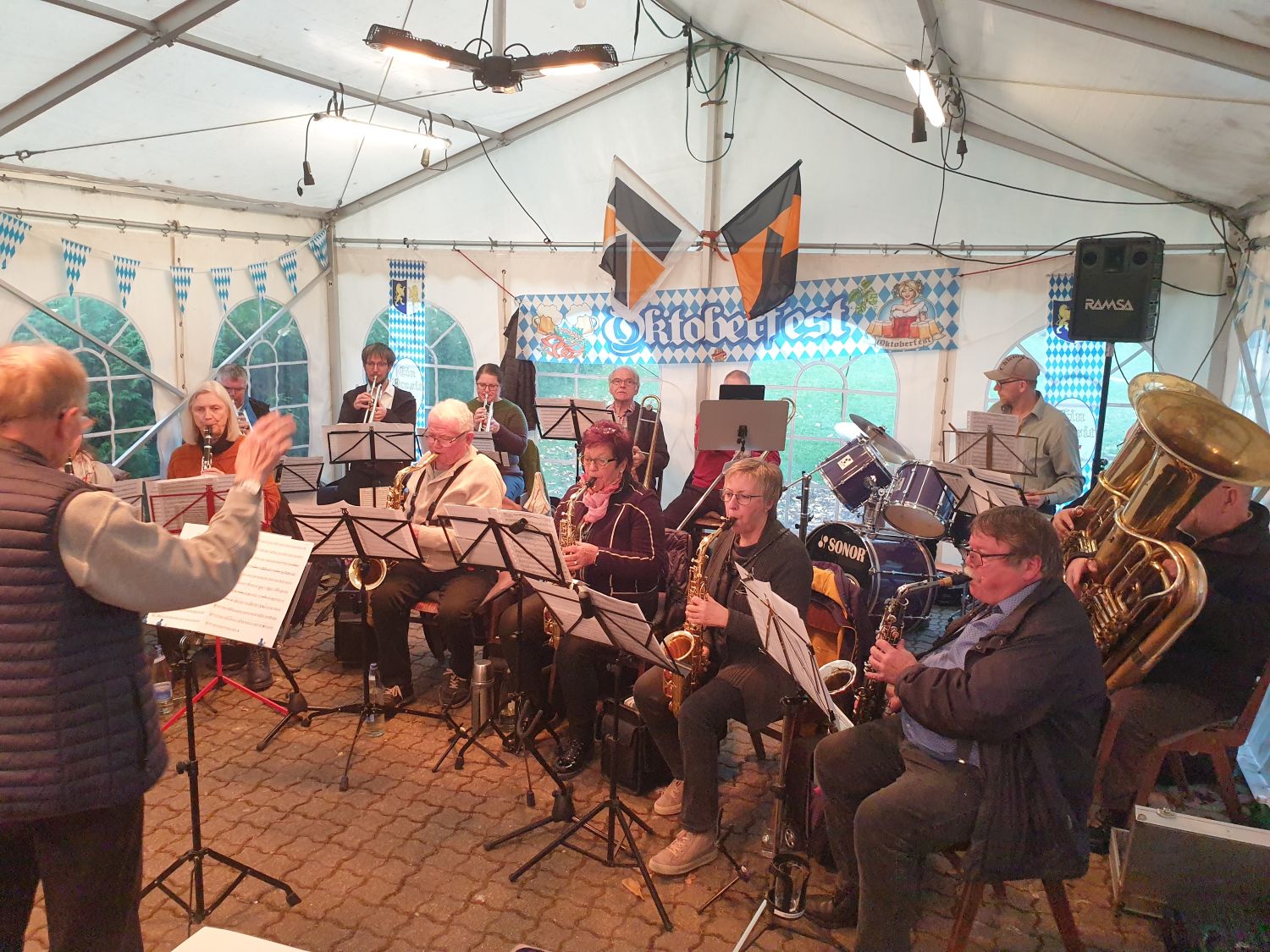 Wiesenfest25 01
