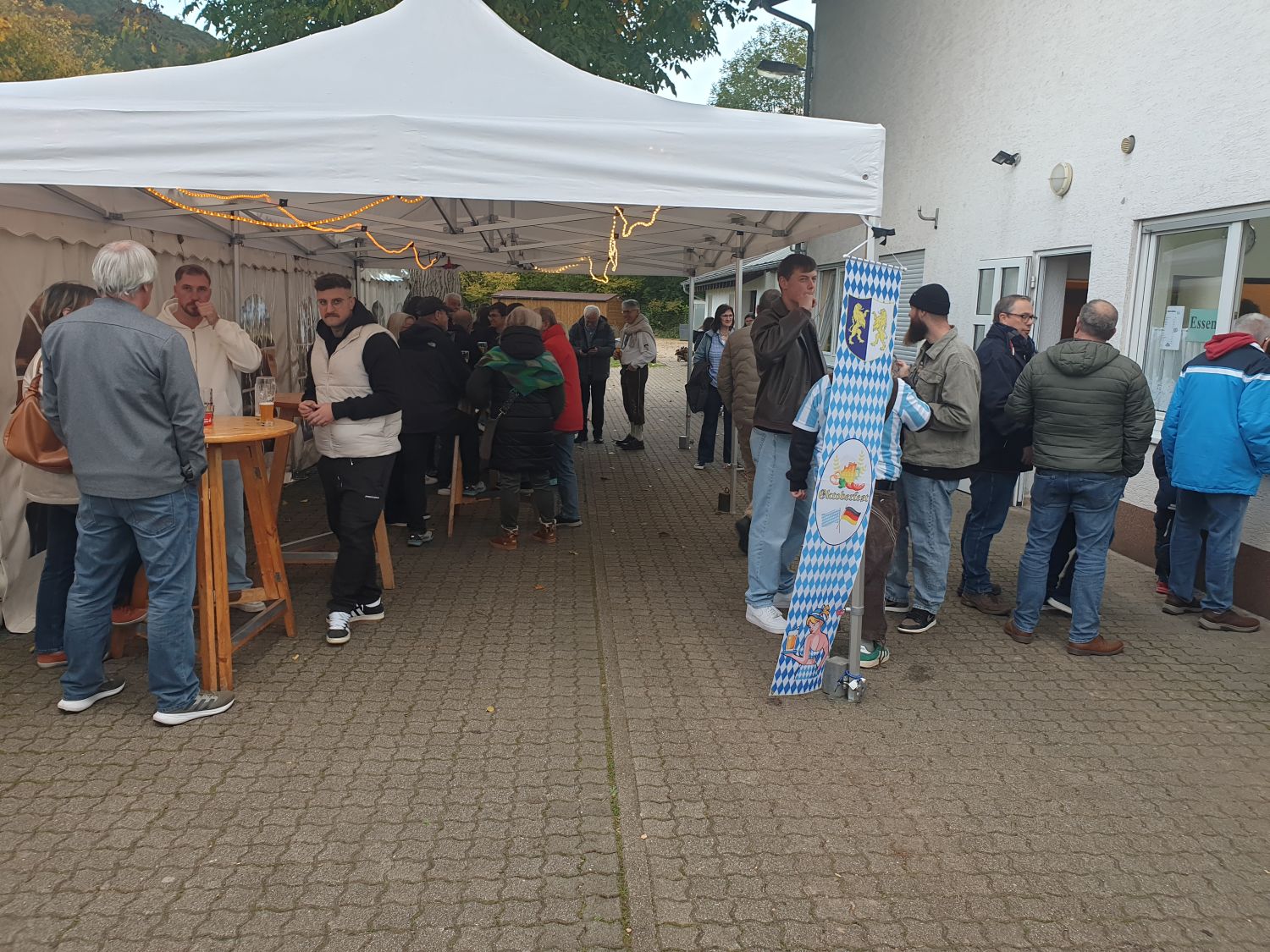 Wiesenfest25 03